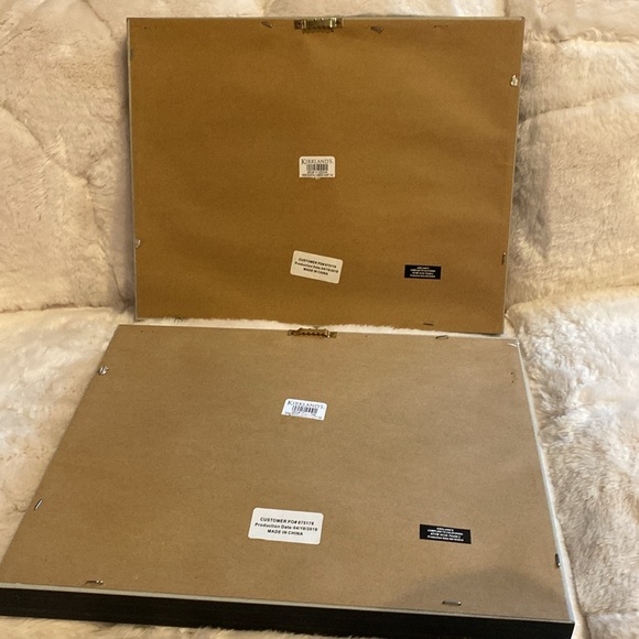 Set of 2 Camera Art Prints in Black Frames - Picture 2 of 4